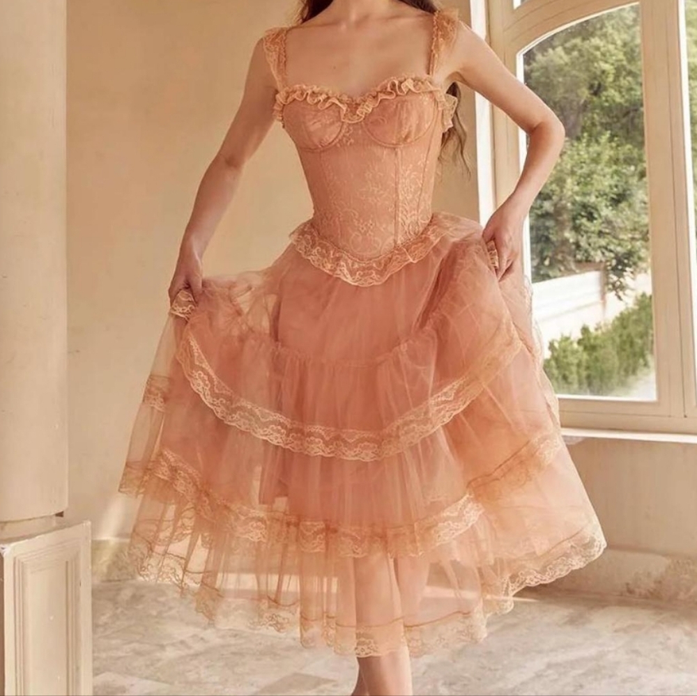 Lacemade corset midi dress